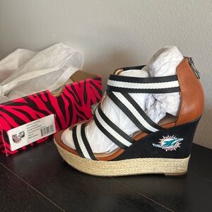 NFL Black and Brown Strappy Wedge Sandals